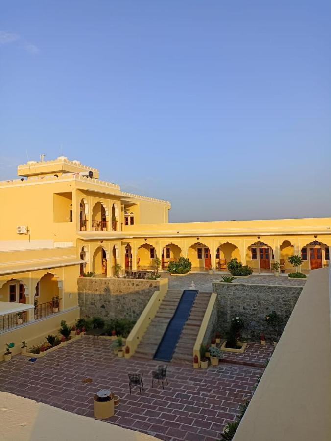Fort Chabariya Kekri Luaran gambar